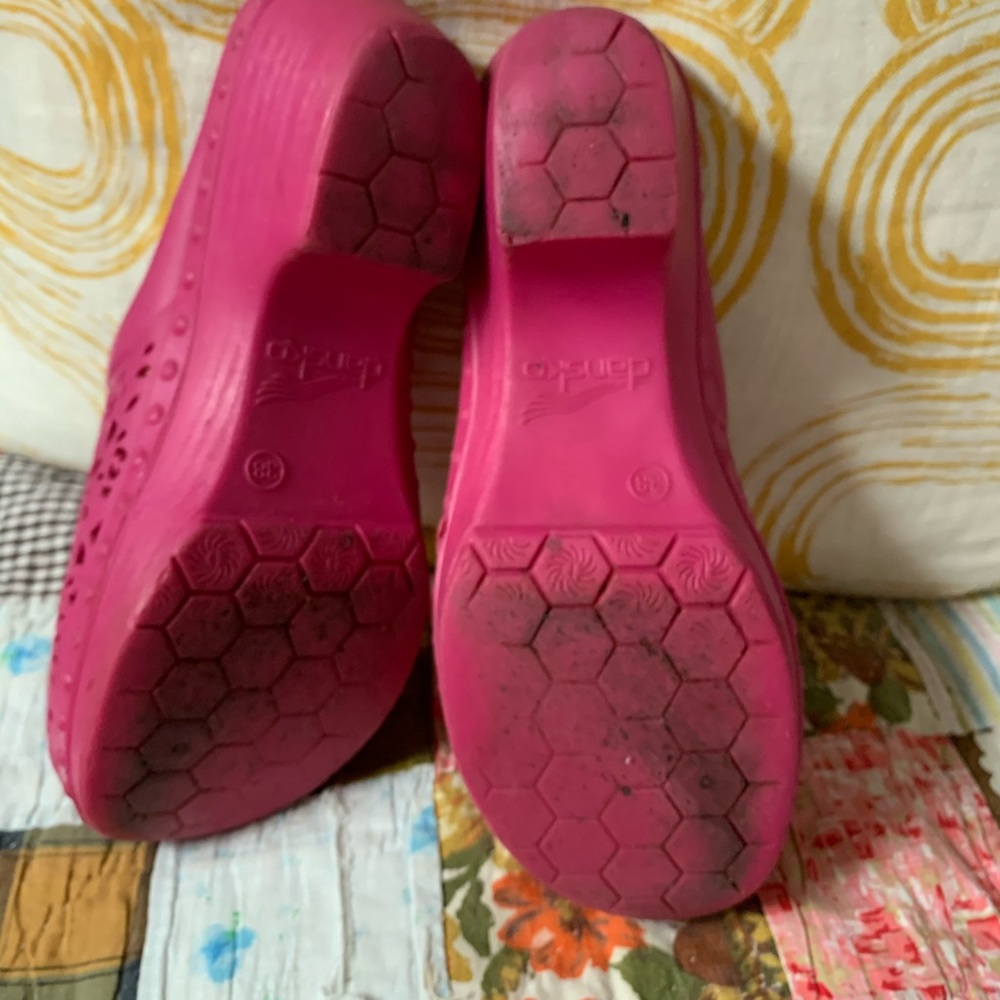 Dansko Pippa Waterproof clogs - Picture 2 of 7